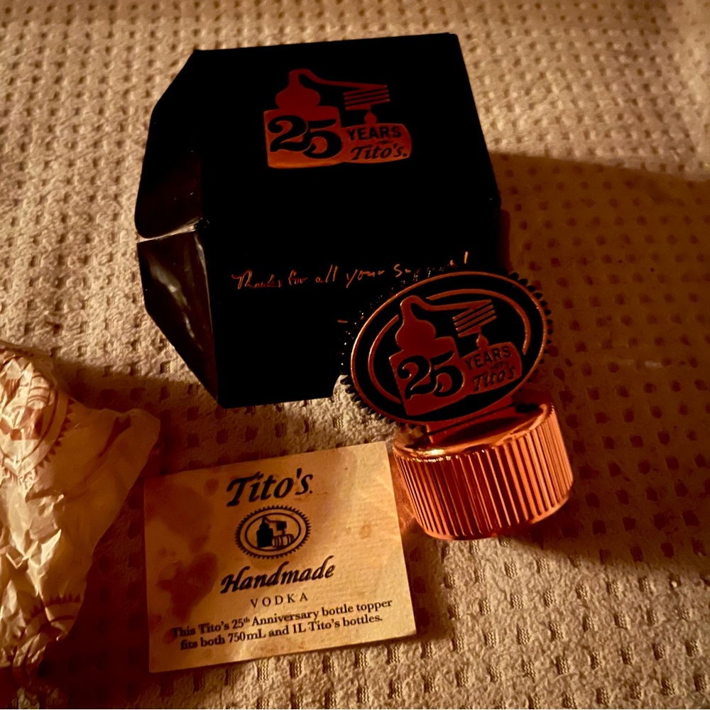 25 Years of Tito’s Anniversary Bottle Topper
